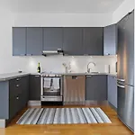 Nh9 - Corner Haven In Center Apartman *