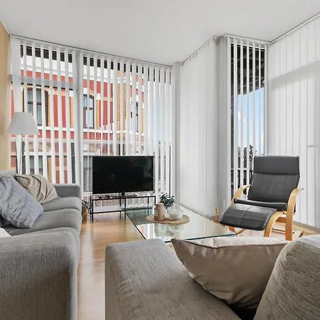 Nh9 - Corner Haven In Center Apartment